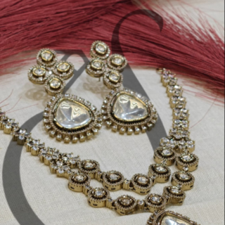 A D with Kundan jadau antique polish set