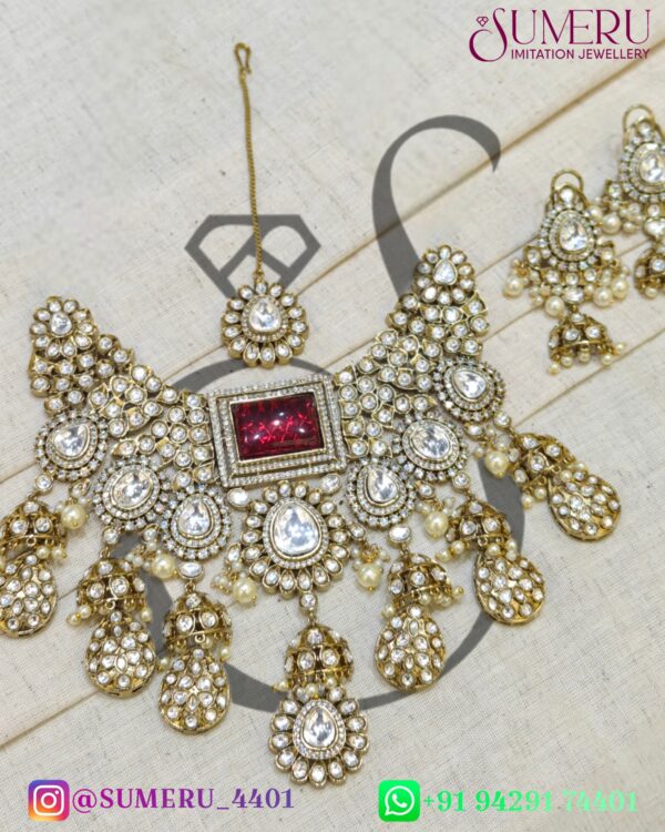 KUNDAN MEHENDI POLISED SET WITH RUBEY STONE.