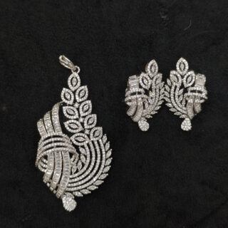 LEAF DESIN A.D. PENDENT SET