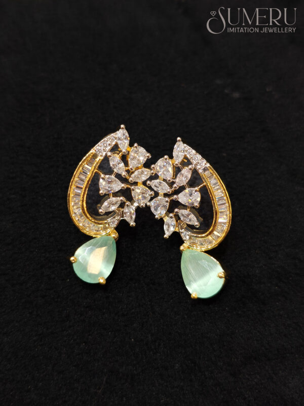 GOLD A.D. PENDENT SET WITH SEE GREEN STONE - Image 2
