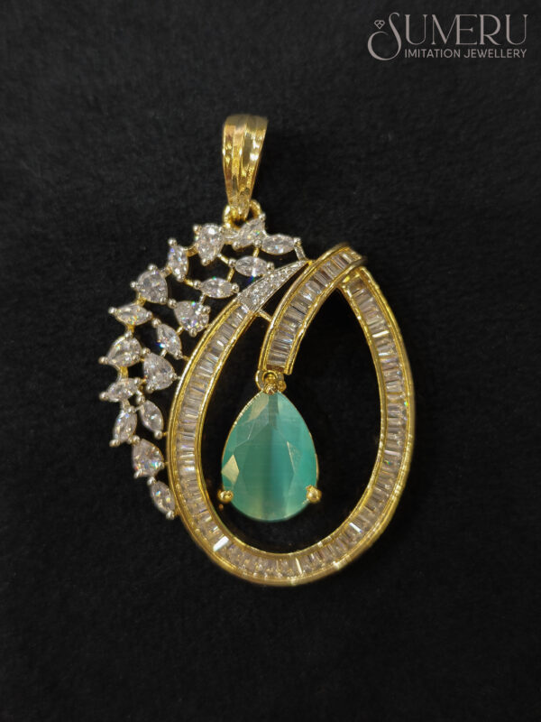 GOLD A.D. PENDENT SET WITH SEE GREEN STONE - Image 3