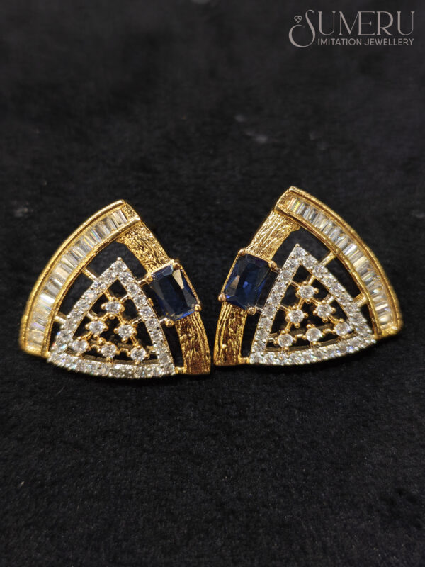 A.D. SET WITH BLUE STONE - Image 2