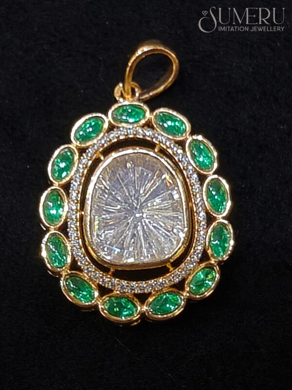 KUNDAN PENDENT SET WITH GREEN STONE - Image 3