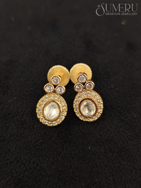 KUNDAN + A.D. PENDENT SET WITH UNIQUE DESIGN - Image 2