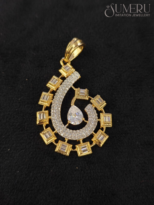 A.D. HIGH GOLD PENDENT SET - Image 3