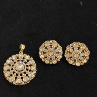 KUNDAN PENDENT SET