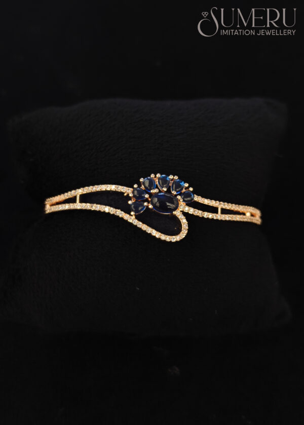 A.D. KADA IN ROSE GOLDEN WITH UNIQUE