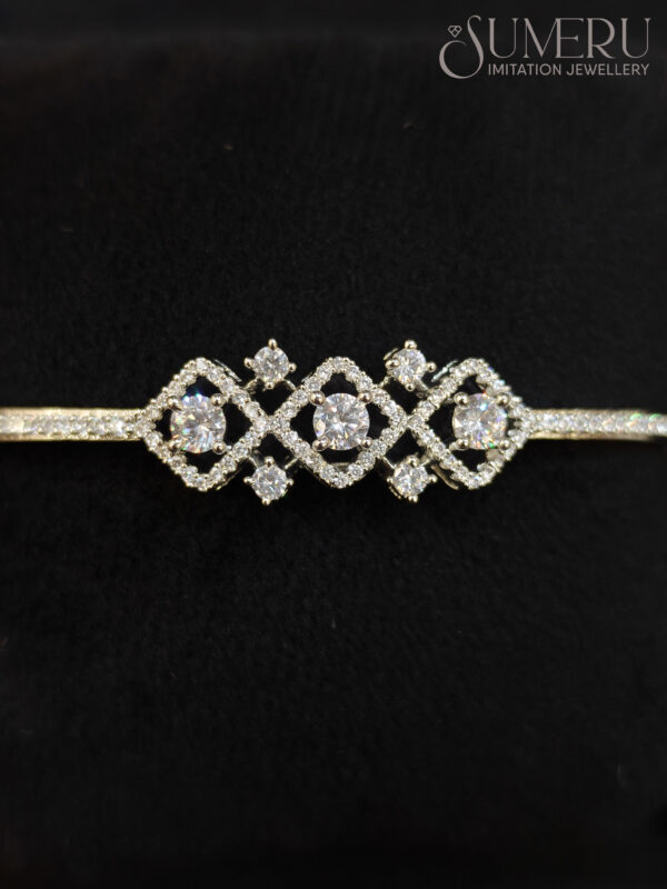 A.D. KADA WITH ATTRECTIVE DESIGN - Image 2
