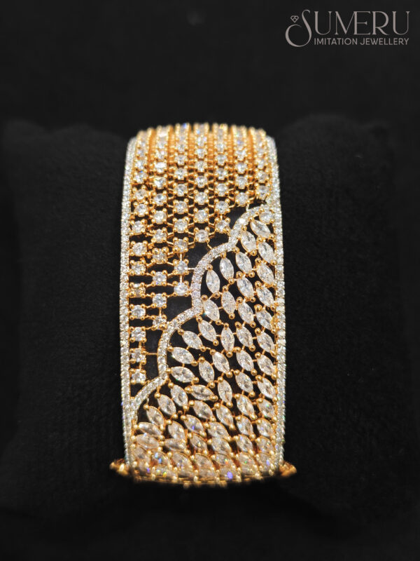 A.D. GOLDEN KADA - Image 2