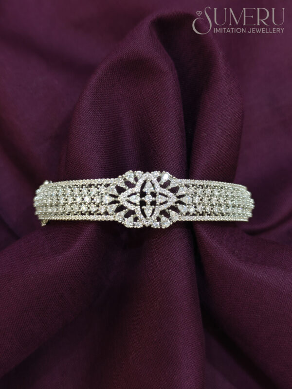 A.D. SILVER KADA