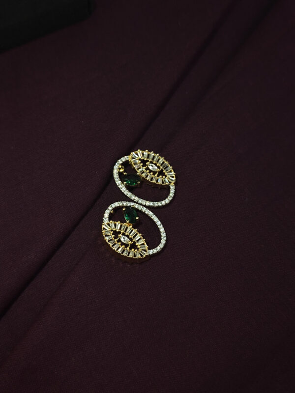 A.D. GOLDEN PENDENT SET - Image 2