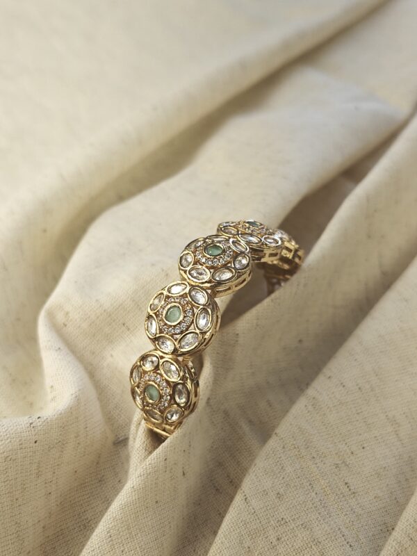 BEUTIFUL KUNDAN KADA IN SEE GREEN/MEANT COLOR STONE - Image 2