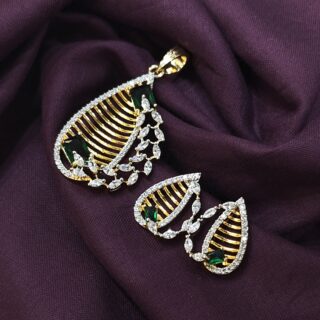 A.D. PENDENT SET WITH GREEN STONE