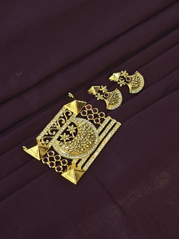 HIGH GOLD PENDENT SET