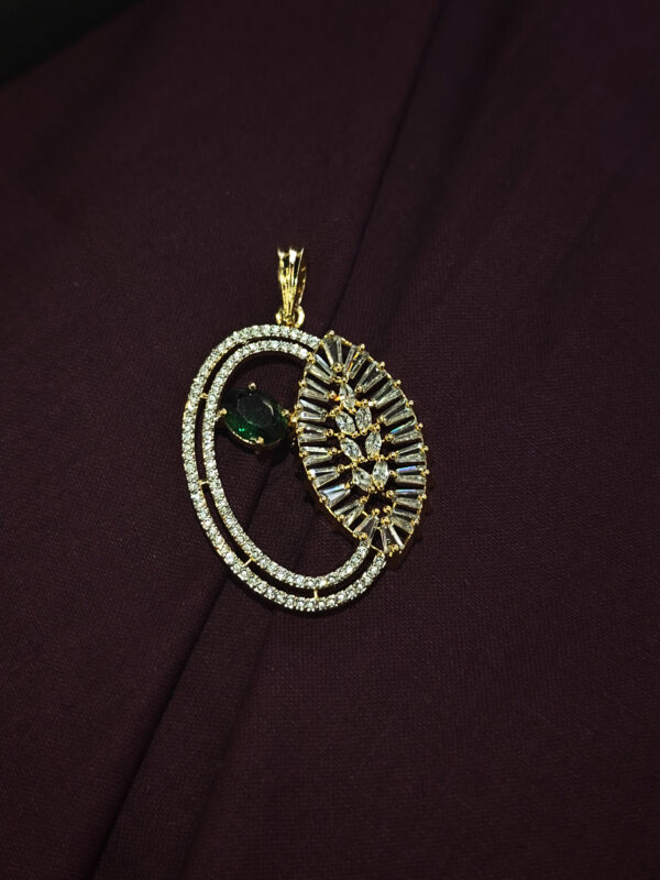 A.D. GOLDEN PENDENT SET - Image 3